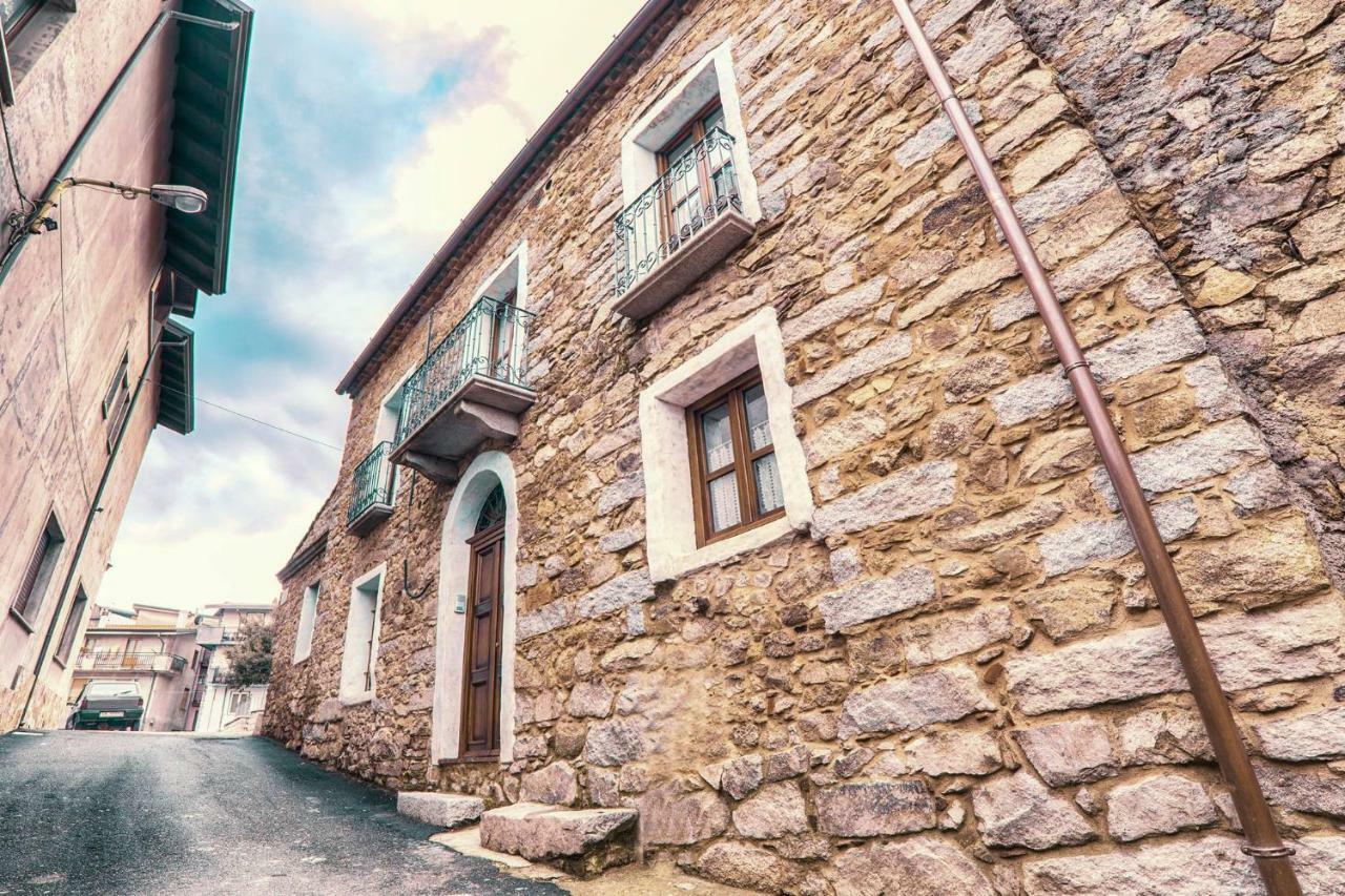 Bed and Breakfast Casa Masini Фонни Экстерьер фото